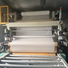 Máquina de transferência de calor rotativa de impressão com tensão de 360-410V 50HZ e velocidade de 1-3 M/min
