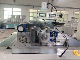 Máquina de revestimento de fenda profissional Peso uniforme de revestimento ajustável Resíduos mínimos