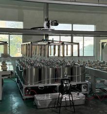 Máquina de revestimento de montagem robótica de alta velocidade de moldagem de celulose 24 estações para produto moldeado de celulose