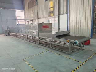 Monitoramento de desempenho em tempo real Equipamento de secagem por microondas para moldagem de celulose, ervas, terra