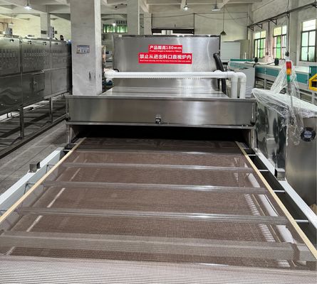 Forno de secagem por microondas industrial com aquecimento volumétrico contínuo tipo correia e potência personalizável