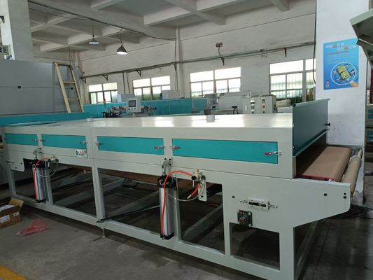 Forno de secagem infravermelha de alta velocidade para moldagem de celulose.