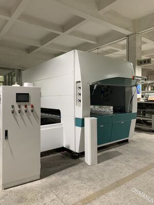 Máquina de revestimento por pulverização interna de 360° de precisão para moldagem de celulose de recipientes industriais e componentes de móveis - espessura de revestimento personalizável de 5 a 50 microns