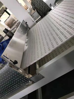 Esterilização industrial de alimentos e forno de secagem.