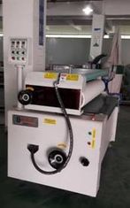 Equipamento de revestimento do rolo de W620mm 3.75KW/máquina de revestimento uv para a madeira