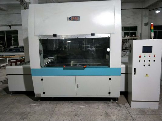 Sistema automático de pulverização para revestimento.