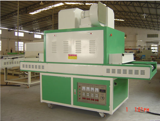 0Máquina de cura UV de espessura de.2-50 mm com sistema de controle PLC de vida útil da lâmpada de 8000h