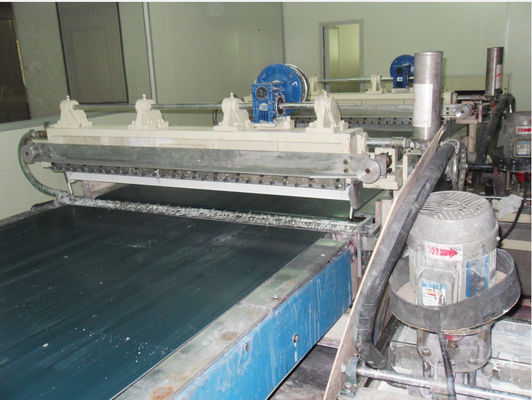Dispositivo de revestimento de cortina de 1320 mm versátil para diferentes necessidades de revestimento