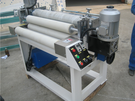 máquina de revestimento UV 10KW do rolo dobro da largura de 620mm para o assoalho
