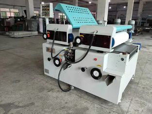 Máquina de Revestimento de Precisão de Dois Rolos para PVC, Mobiliário e Painéis Metálicos com Espessura de Revestimento Personalizável