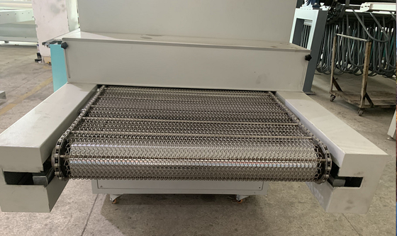 Máquina de cura UV de 1320 mm para aplicações de cura