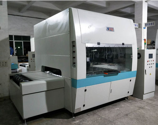 Linha de revestimento de pulverização de recíproca totalmente automática com PLC personalizável e baixa taxa de sobreespalhamento para alta eficiência