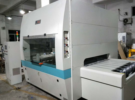Largura de alta velocidade de 3m/Min Spray Coating Machine With 1000mm para o uso industrial