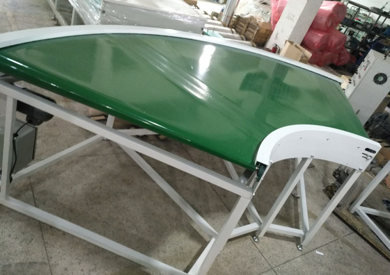 Máquina de transferência automática de cintos transportadores com capacidade de 2 m*0,6 m*1,5 m 50 kg/h