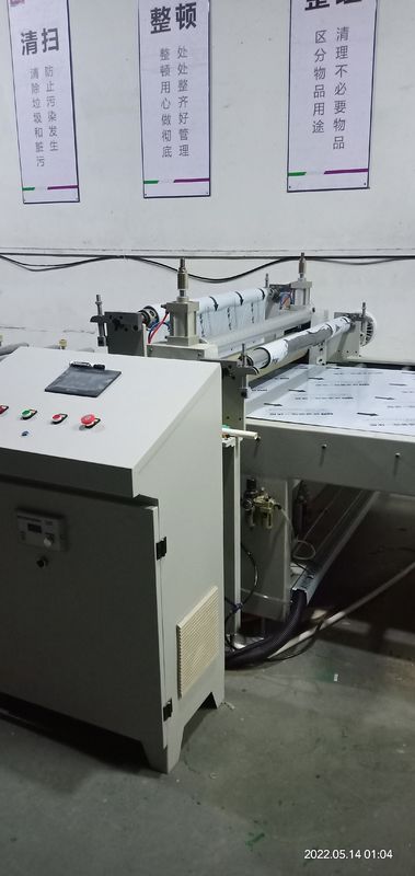 Máquina de laminação de filme com espessura de laminação de 0,03-2 mm e para tensão de 380 V/50 Hz