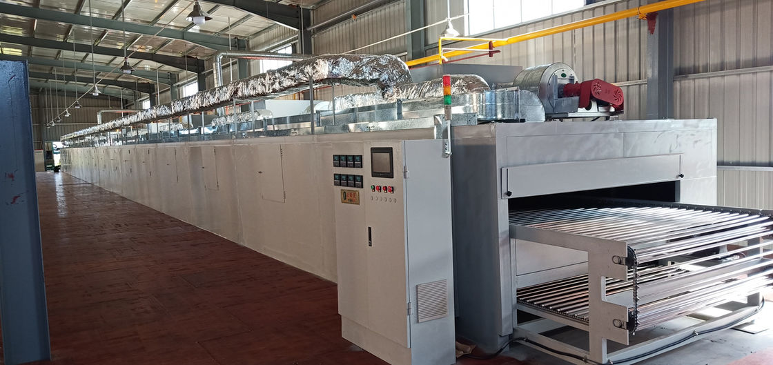 Linha de secagem de secadores industriais de gás natural de 28m de carga pesada 24kw para pacotes de moldagem de celulose
