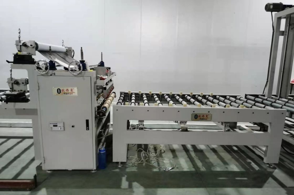 Fábrica de máquina UV autônoma imprimindo UV do revestimento da máquina UV do ponto do transporte do PVC da máquina de revestimento do verniz