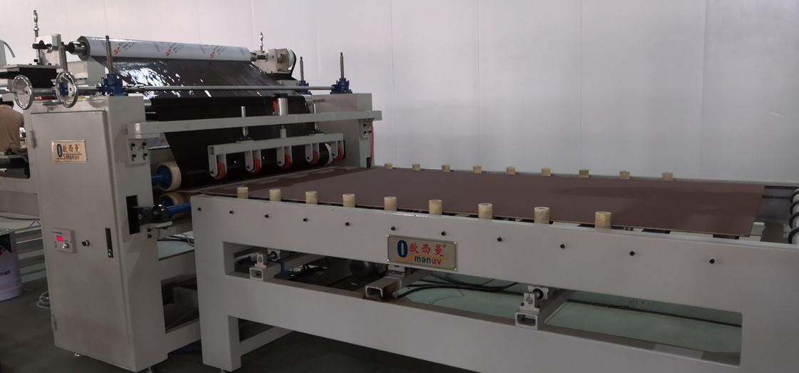 Máquina de laminação de filme de 2 m, máquina de laminação de folha de espuma de PE branco para vidro, folha de aço, acrílico