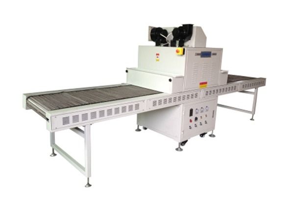 Filme de cura uv de aço inoxidável do PVC do papel de máquina da correia transportadora, acrílico e a outra máquina de cura UV prolongada plana