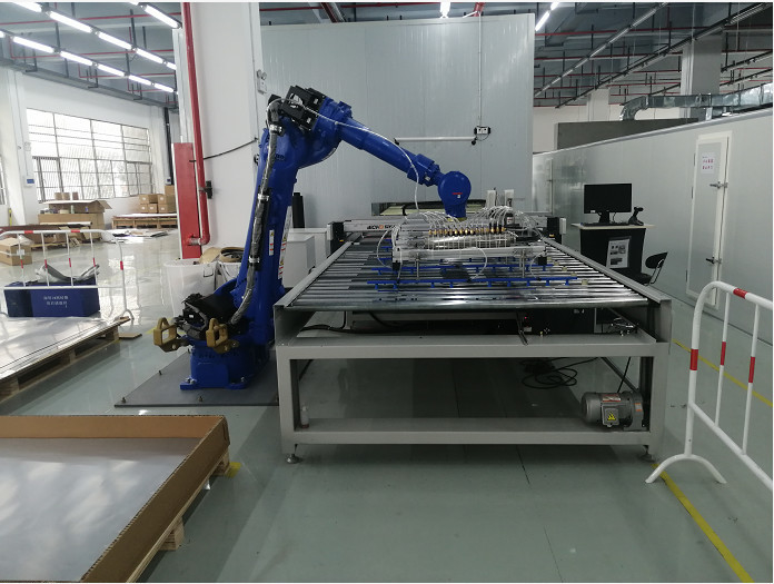 0-180° Máquina de revestimento por pulverização com sistema de controlo PLC/HMI para espessura de revestimento de 0,1-3 mm