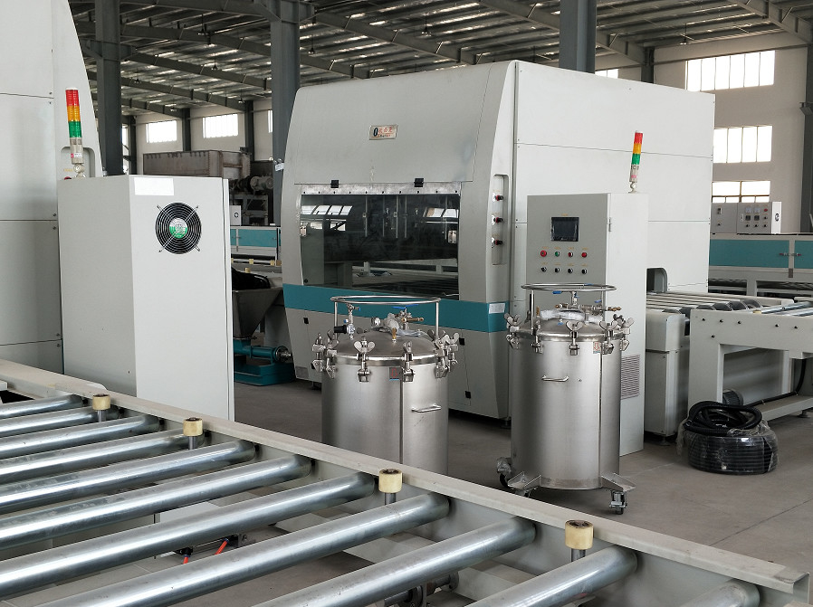 Largura de alta velocidade de 3m/Min Spray Coating Machine With 1000mm para o uso industrial