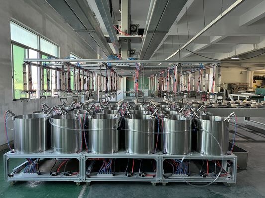 Linha de revestimento rotativa de 24 estações para revestimento interno de moldagem de celulose. Sistema de produção automatizado de alto volume.