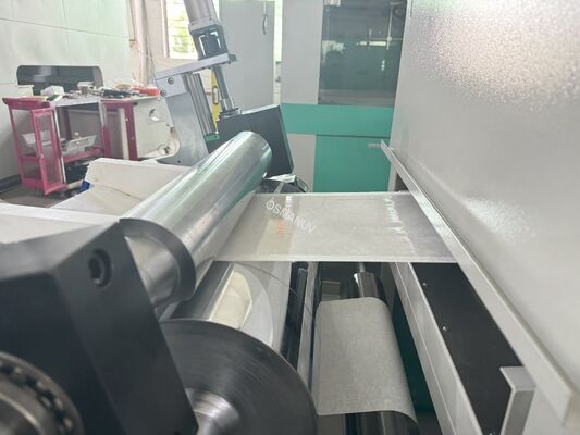 Revestimento industrial de rolos de formato amplo para revestimento de metal e painéis