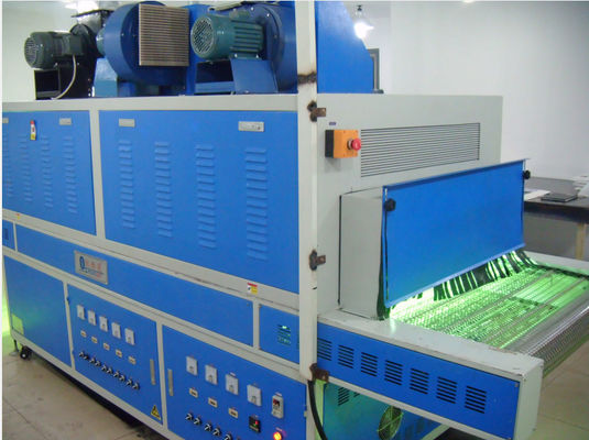 AC220V 50HZ Fornecimento de energia Máquina de cura UV para área de 300mm * 400mm com lâmpada de 365nm