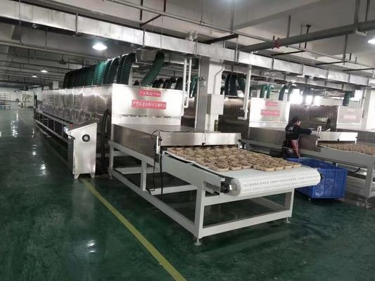 Industrial Microwave Drying Line for Food & Herbs – Continuous Tunnel Design with Customizable Power
